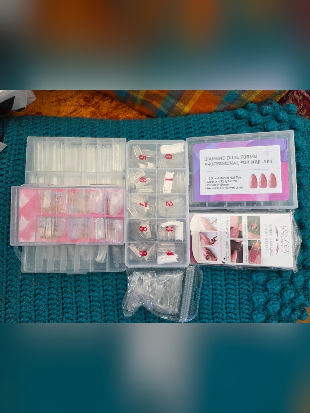 Dual Forms For Polygel Nails